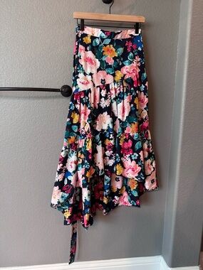 Eliza J Navy Asymmetrical Floral Tiered Maxi Skirt Size 2 NWOT